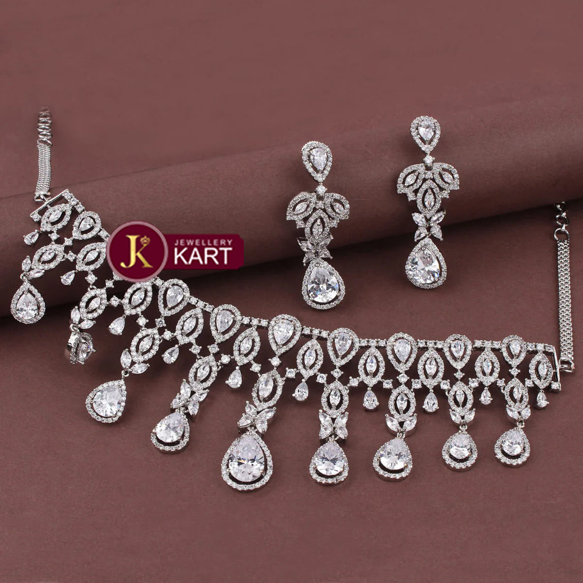 Luxury & Fashionable Designer Necklace Set